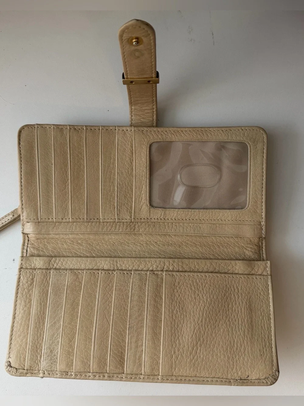 Brahmin wallet cream leather vintage extra clean